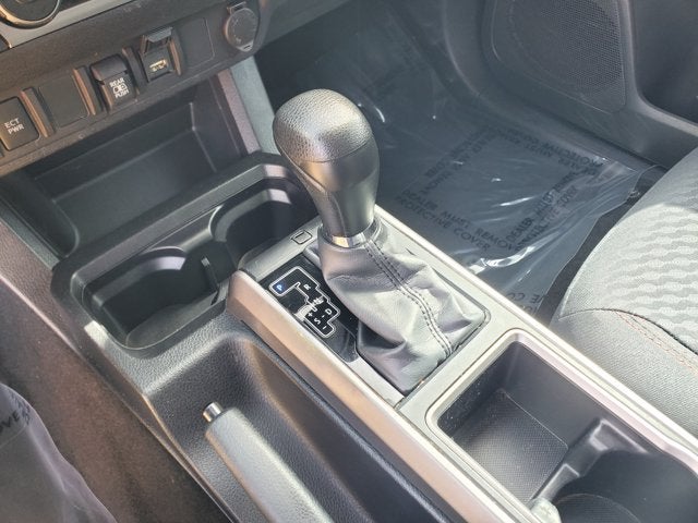 2022 Toyota Tacoma 2WD SR5 Double Cab 5' Bed V6 AT (Natl)