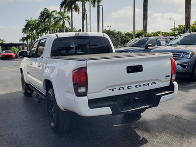 2022 Toyota Tacoma 2WD SR5 Double Cab 5' Bed V6 AT (Natl)