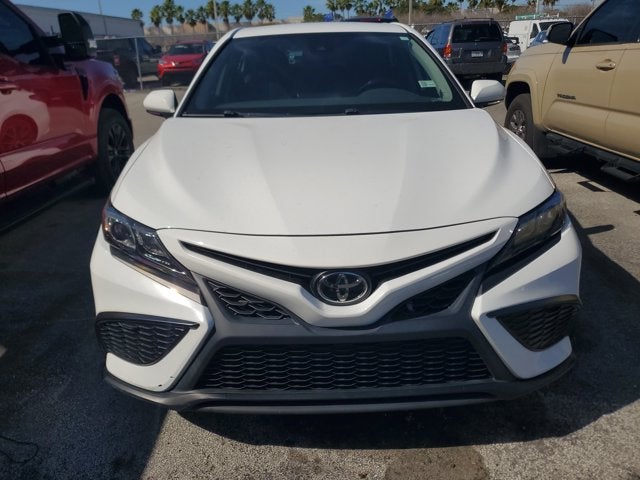 2022 Toyota Camry SE Auto (Natl)