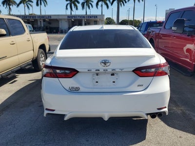 2022 Toyota Camry SE Auto (Natl)