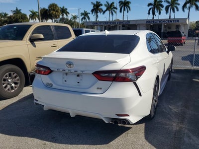 2022 Toyota Camry SE Auto (Natl)