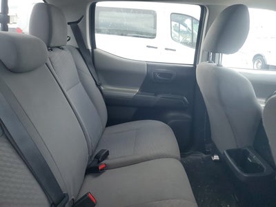2020 Toyota Tacoma 2WD SR Double Cab 5' Bed I4 AT (Natl)
