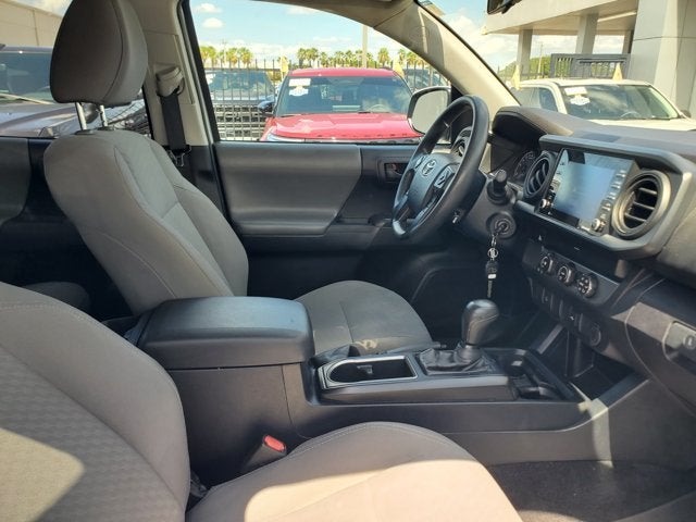 2020 Toyota Tacoma 2WD SR Double Cab 5' Bed I4 AT (Natl)