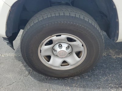 2020 Toyota Tacoma 2WD SR Double Cab 5' Bed I4 AT (Natl)