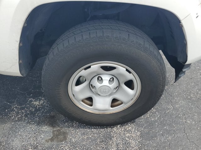 2020 Toyota Tacoma 2WD SR Double Cab 5' Bed I4 AT (Natl)