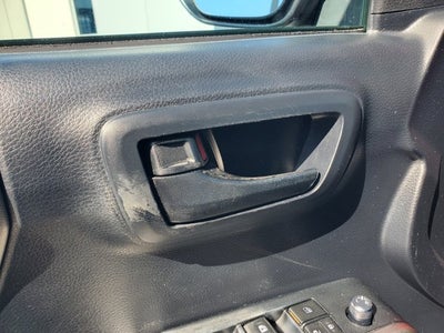 2018 Toyota Tacoma SR5 Double Cab 5' Bed V6 4x2 AT (Natl)