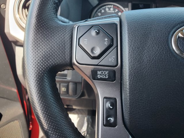 2018 Toyota Tacoma SR5 Double Cab 5' Bed V6 4x2 AT (Natl)