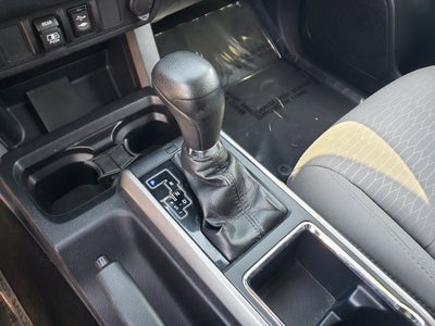 2018 Toyota Tacoma SR5 Double Cab 5' Bed V6 4x2 AT (Natl)