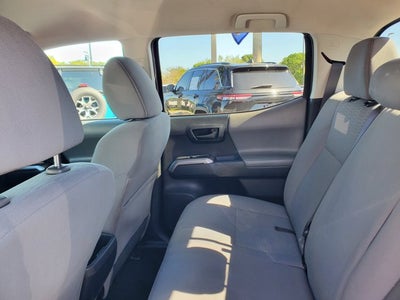 2018 Toyota Tacoma SR5 Double Cab 5' Bed V6 4x2 AT (Natl)
