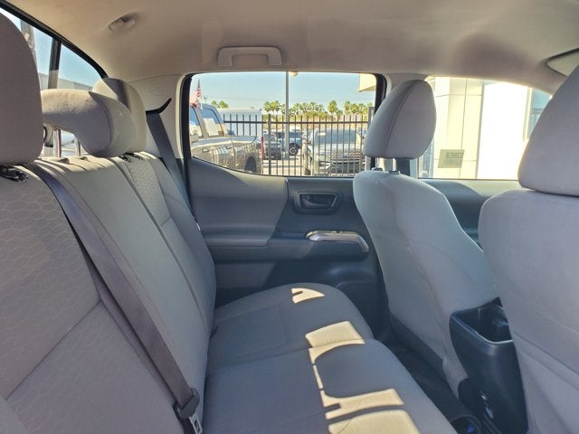 2018 Toyota Tacoma SR5 Double Cab 5' Bed V6 4x2 AT (Natl)