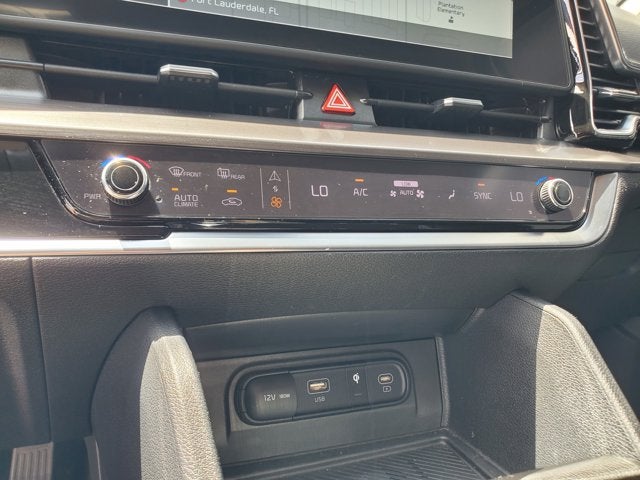 2024 Kia Sportage EX AWD