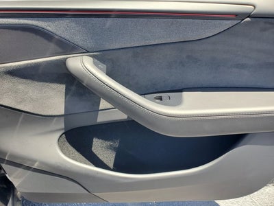 2026 Tesla Model Y Long Range Launch Series AWD *Ltd Avail*