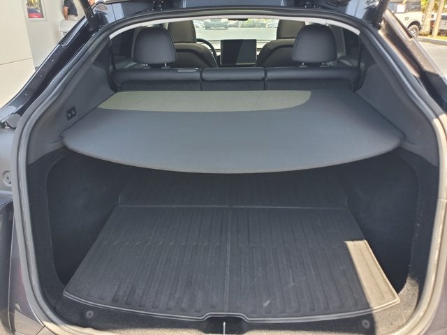 2026 Tesla Model Y Long Range Launch Series AWD *Ltd Avail*