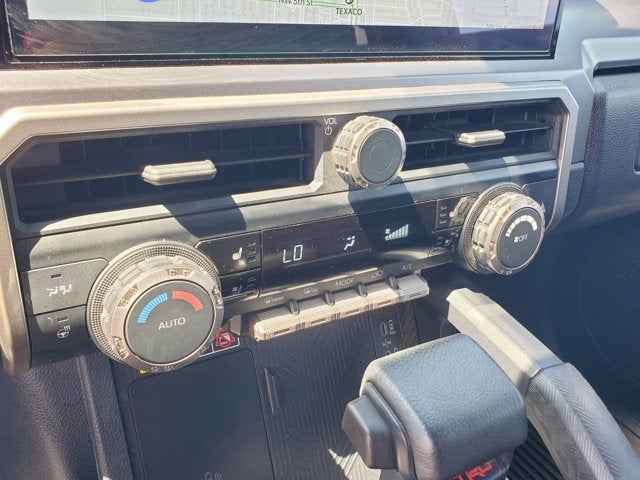 2025 Toyota 4Runner Hybrid TRD Off Road 4WD (Natl)