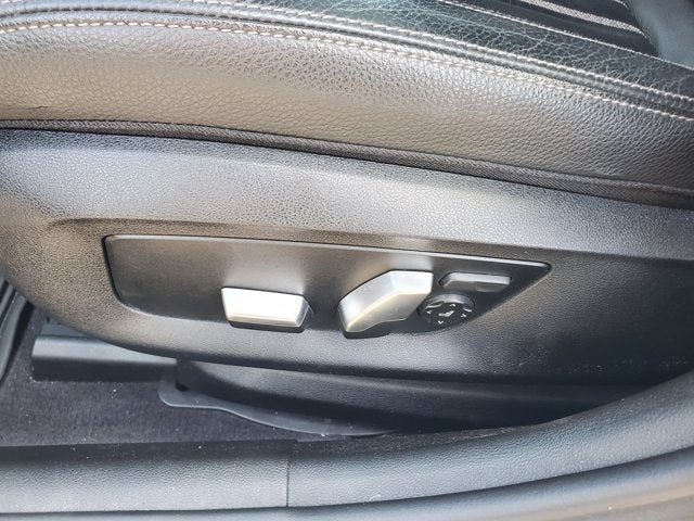 2018 BMW 5 Series 540i Sedan