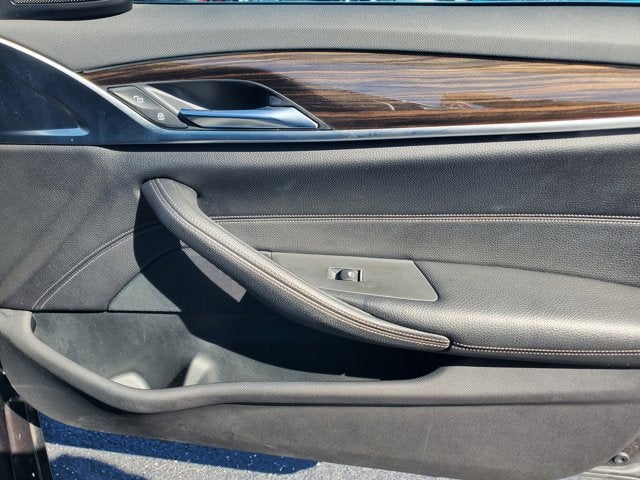 2018 BMW 5 Series 540i Sedan