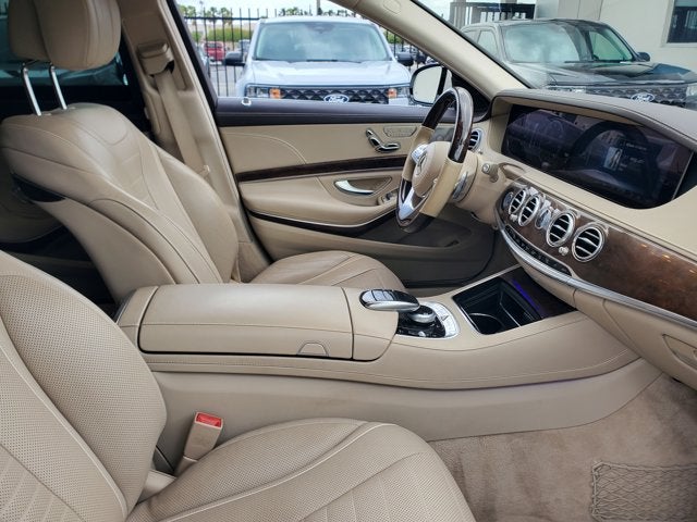 2019 Mercedes-Benz S-Class S 560 Sedan