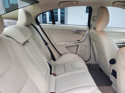 2015 Volvo S60 4dr Sdn T5 Drive-E Premier FWD