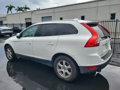 2011 Volvo XC60 AWD 4dr 3.2L