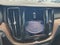 2022 Volvo XC60 B5 FWD Momentum